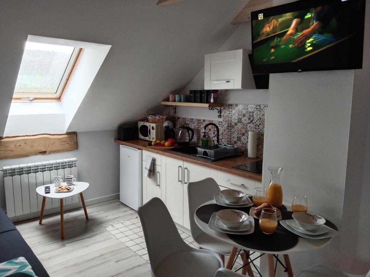 Apartamenty Rownia 2 ウストシキ・ドルネ エクステリア 写真
