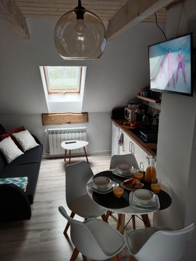 Apartamenty Rownia 2 ウストシキ・ドルネ エクステリア 写真